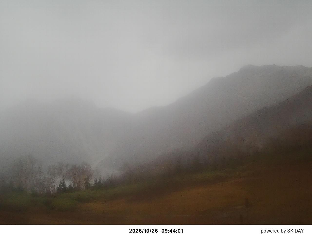 八方池山荘前